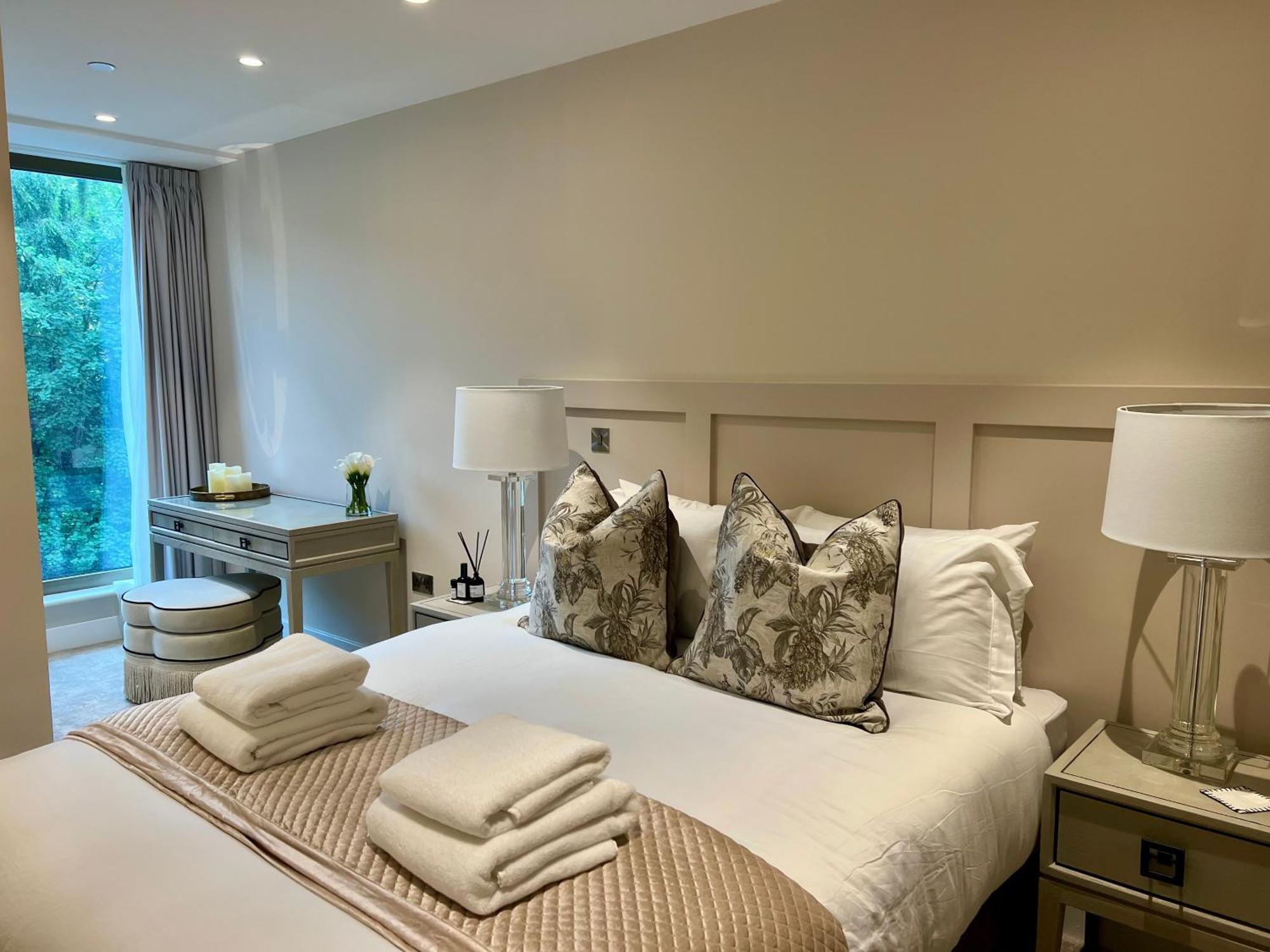 Apartamento The Noir Blanc Retreat At Ryedale House York Exterior foto